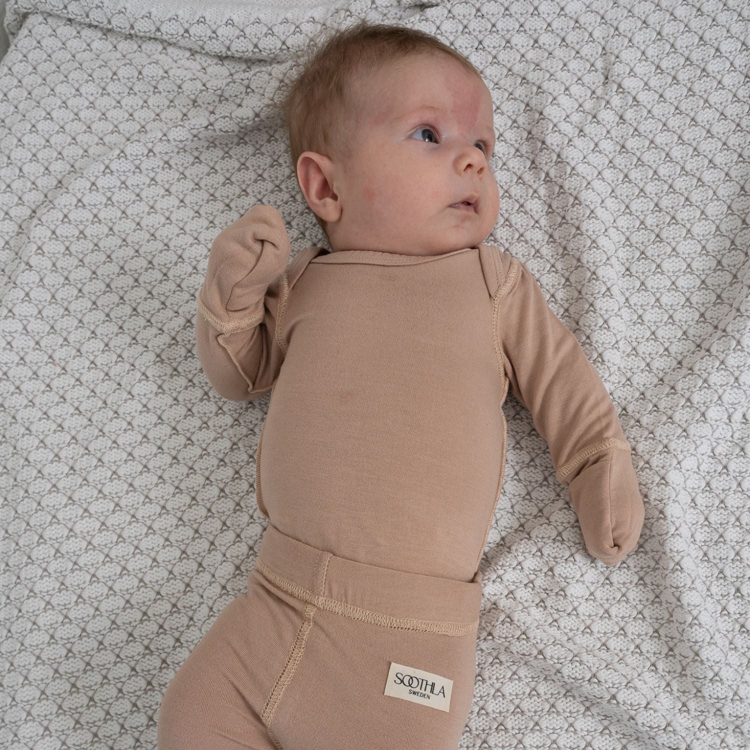 Baby bodysuit